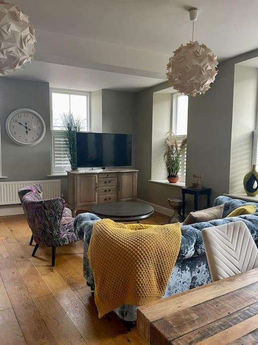 Luxurious 2 Bedroom Apartment In Central Berwick Bagian luar foto